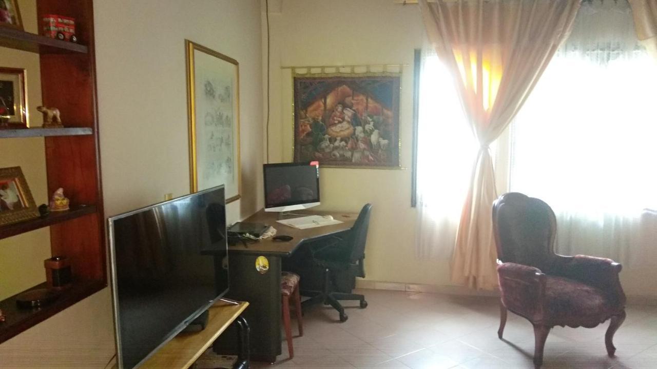 Casa Luna -Estrategica Ubicacion- Medellin Bagian luar foto